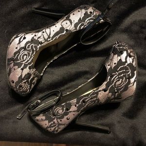 New lace over Mary Jane